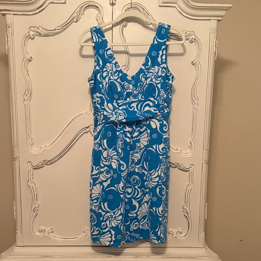 Lilly Pulitzer Blue & White Floral V-Neck Sleeveless Dress